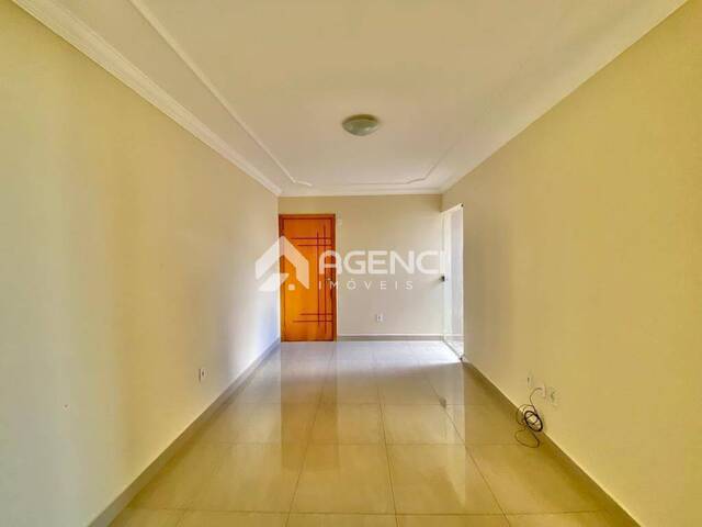 Apartamento para Venda em Contagem - 3