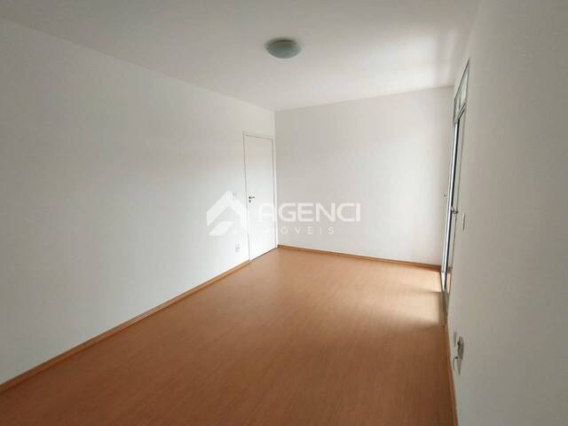 Apartamento para Venda em Contagem - 5