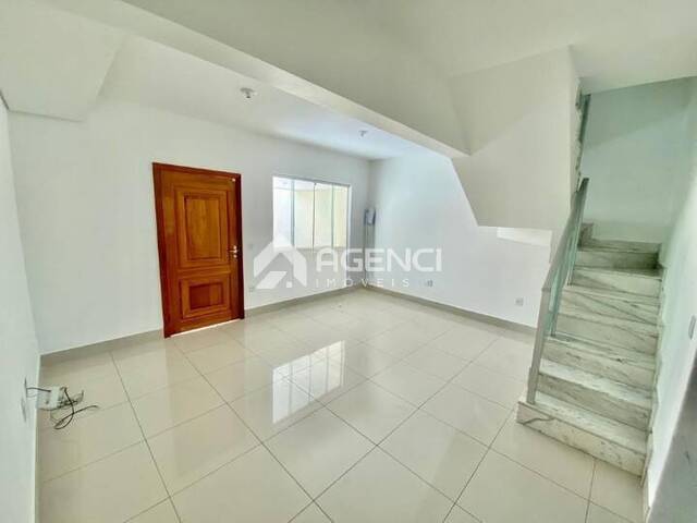 Casa para Venda em Contagem - 3