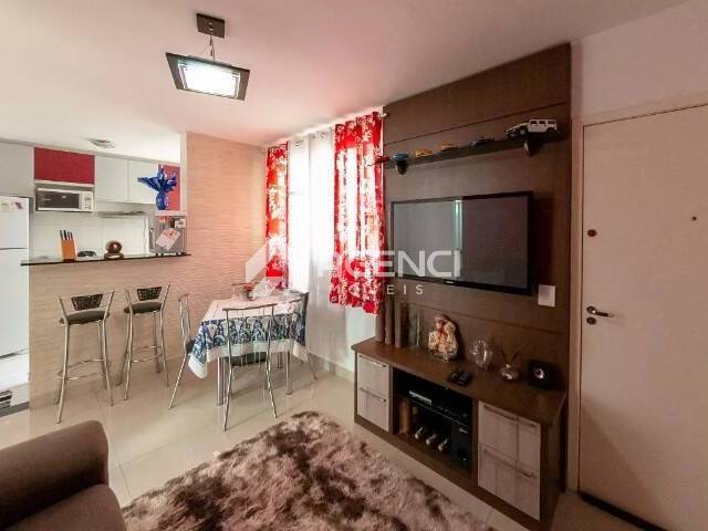 Apartamento para Venda em Contagem - 2