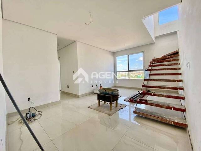 Apartamento para Venda em Contagem - 2