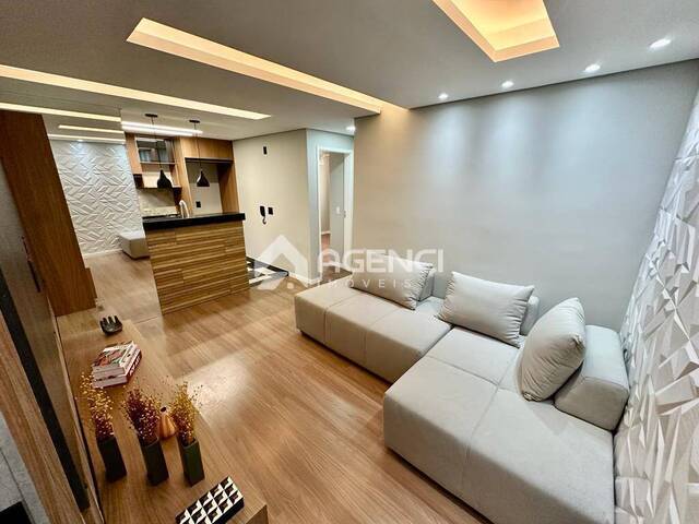 Apartamento para Venda em Contagem - 2