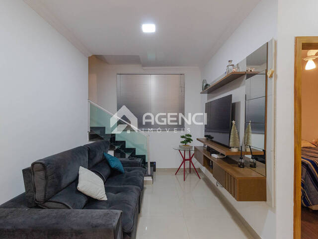 Apartamento para Venda em Contagem - 4