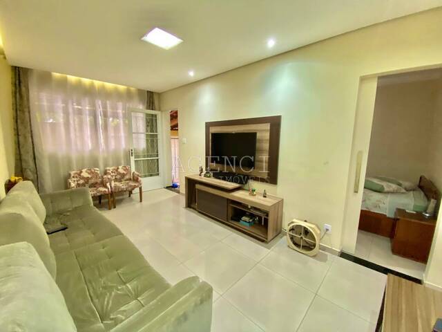#380 - Casa para Venda em Belo Horizonte - MG - 2