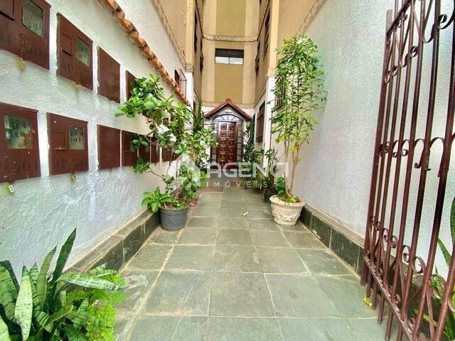 Apartamento para Venda em Belo Horizonte - 2