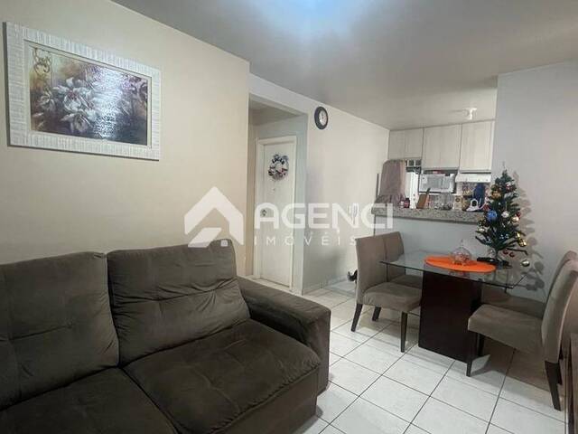 Apartamento para Venda em Contagem - 3