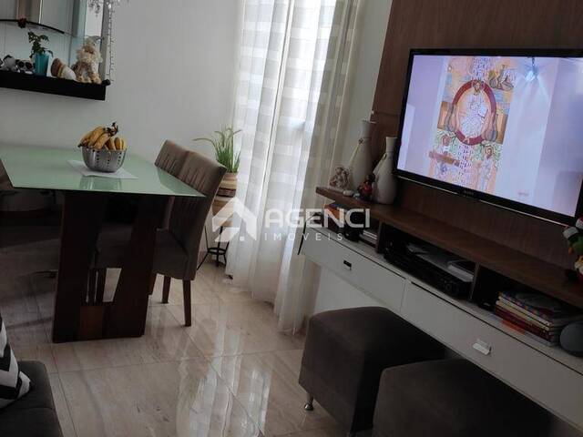 Apartamento para Venda em Contagem - 2