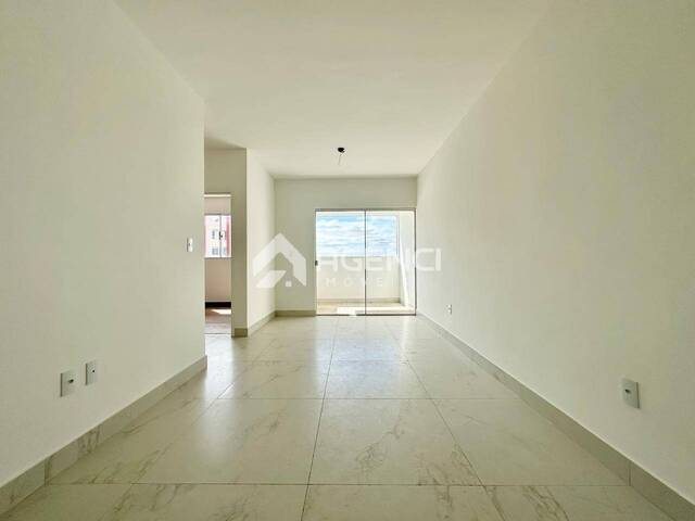 Apartamento para Venda em Contagem - 3