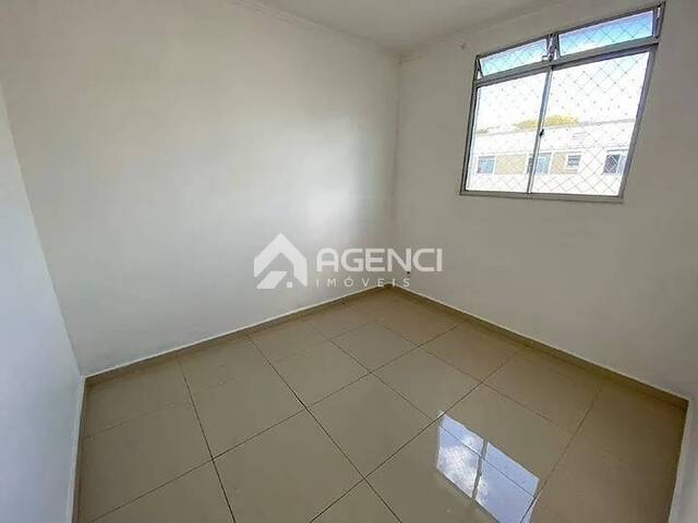 Apartamento para Venda em Contagem - 5