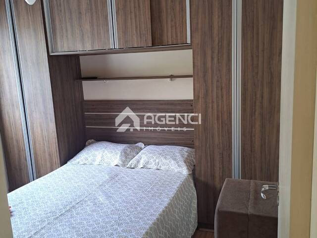 Apartamento para Venda em Contagem - 3
