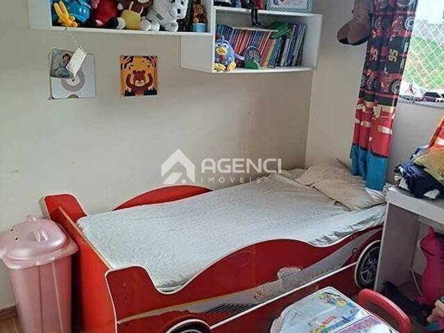 Apartamento para Venda em Contagem - 4