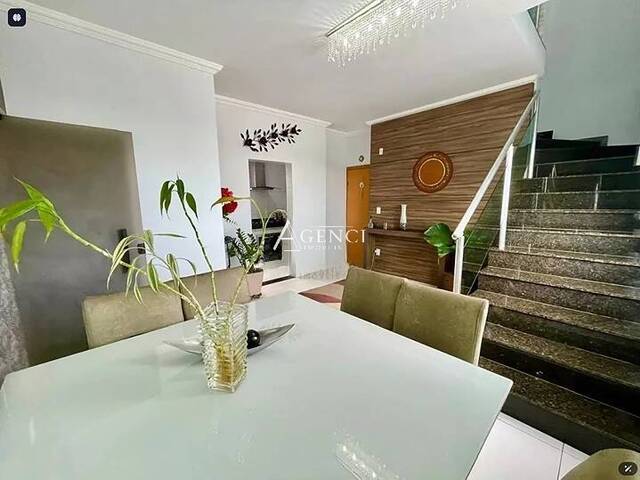 Apartamento para Venda em Contagem - 4