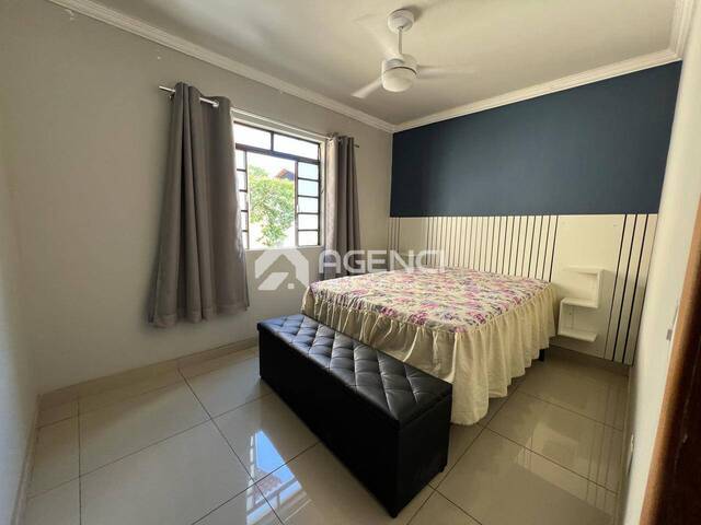 Apartamento para Venda em Contagem - 4