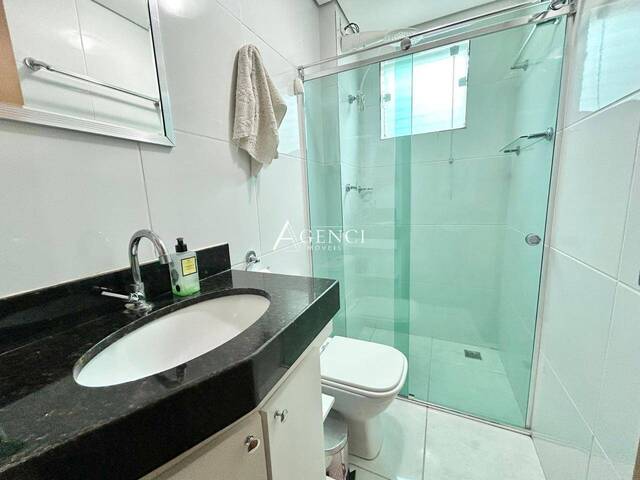 Apartamento para Venda em Contagem - 5