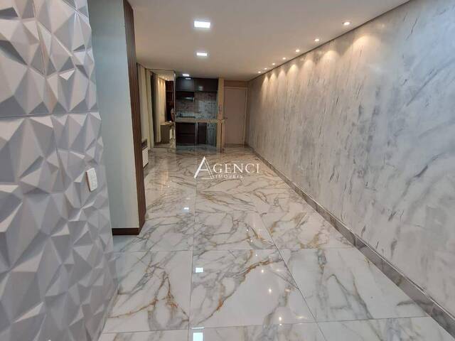 Apartamento para Venda em Contagem - 4