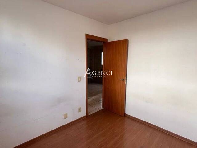 Apartamento para Venda em Contagem - 4
