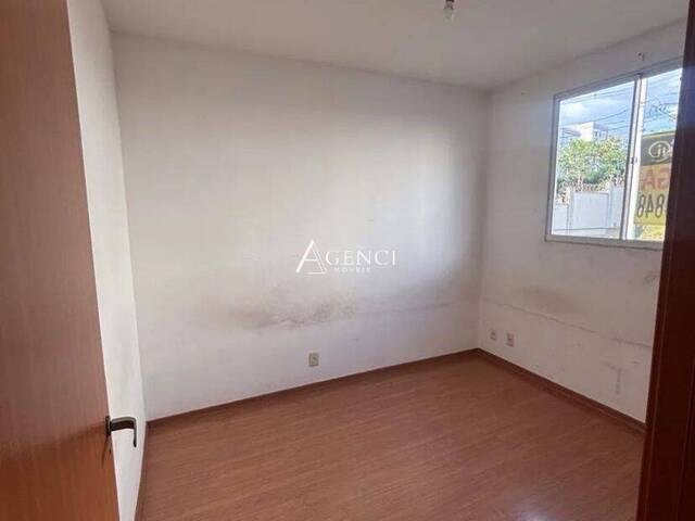 Apartamento para Venda em Contagem - 5
