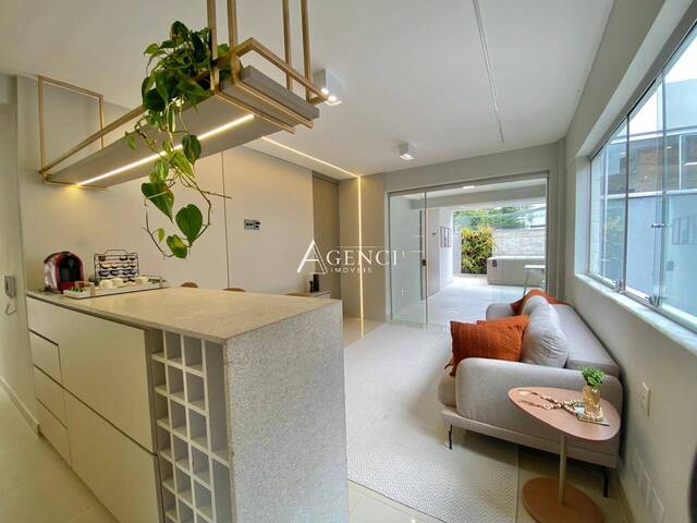 Apartamento para Venda em Contagem - 2