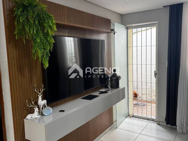 #708 - Casa para Venda em Contagem - MG - 3