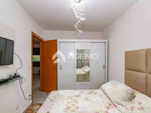 Apartamento para Venda em Contagem - 5