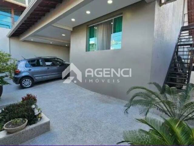 Casa para Venda em Contagem - 4