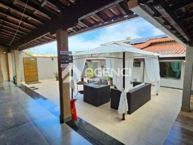 #721 - Casa para Venda em Contagem - MG - 1