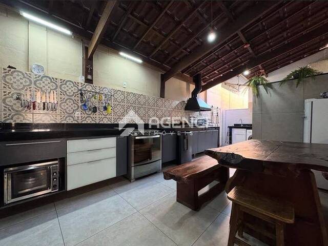 Casa em condomínio para Venda em Contagem - 4