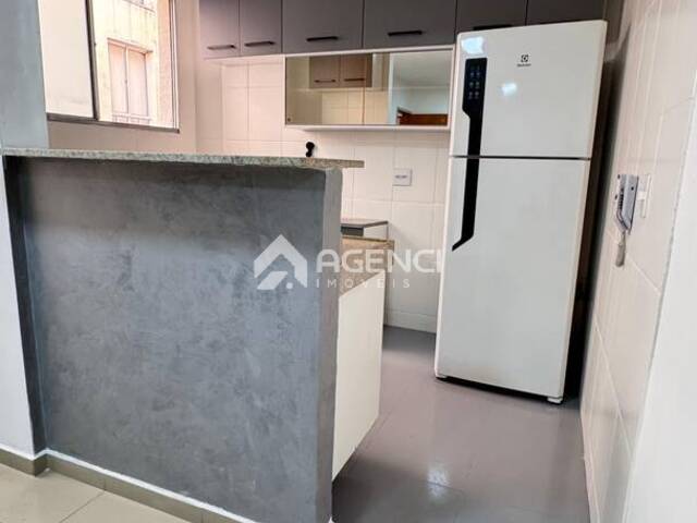 Apartamento para Venda em Contagem - 4