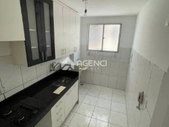 Apartamento para Venda em Contagem - 4