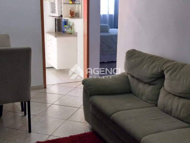 Apartamento para Venda em Contagem - 4