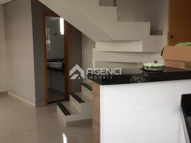 Apartamento para Venda em Contagem - 4