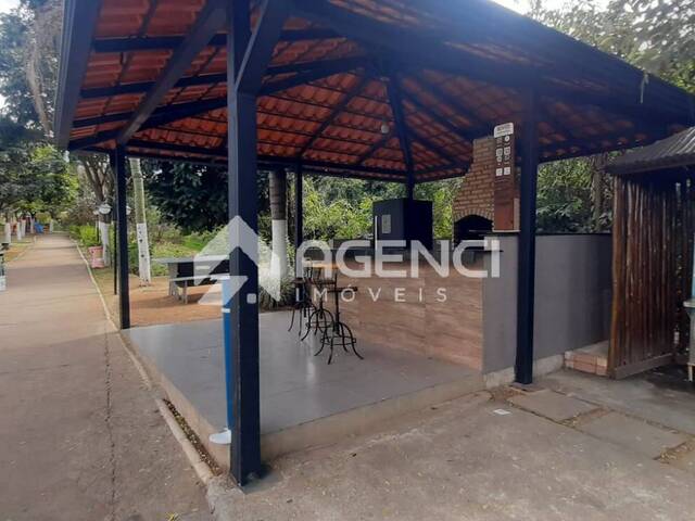 Casa para Venda em Contagem - 5