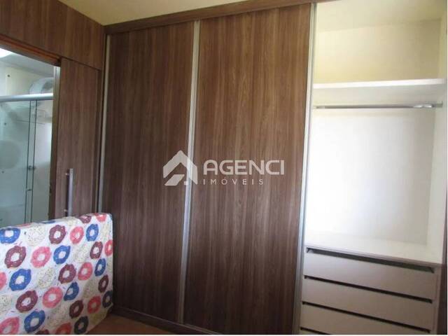 Apartamento para Venda em Contagem - 4
