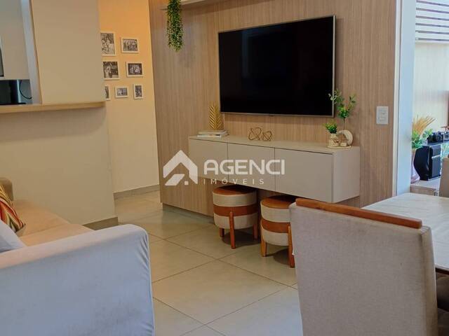 Apartamento para Venda em Contagem - 5