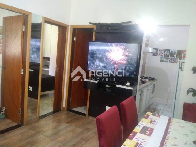 Apartamento para Venda em Contagem - 4