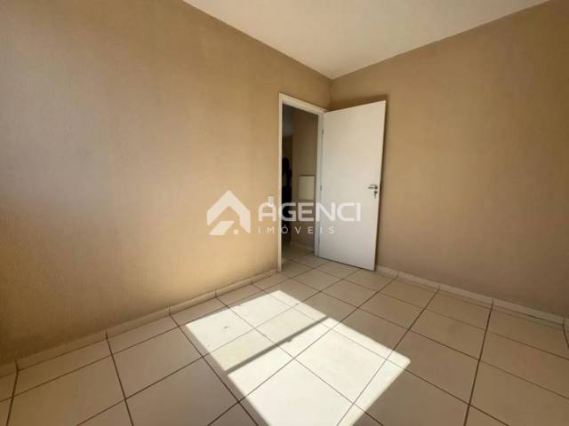 Apartamento para Venda em Contagem - 4