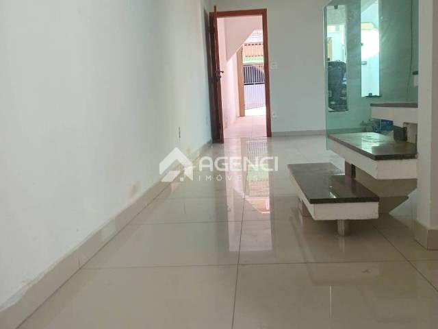 #824 - Casa para Venda em Contagem - MG - 2