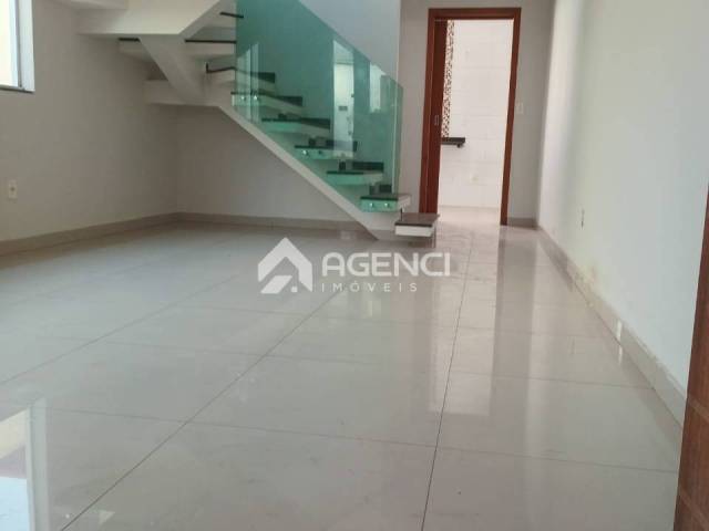 #824 - Casa para Venda em Contagem - MG - 1