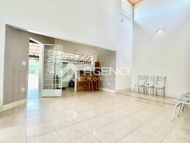 #852 - Casa para Venda em Esmeraldas - MG - 3