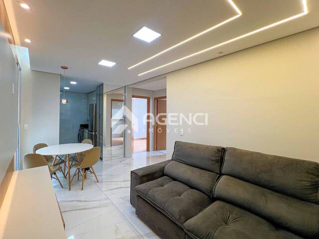 Apartamento para Venda em Contagem - 5