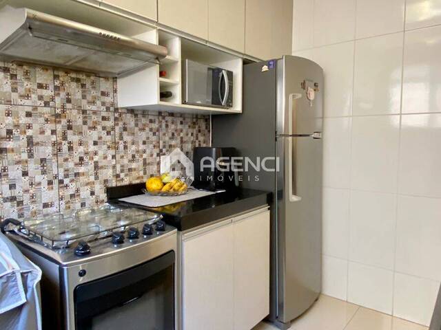 Apartamento para Venda em Contagem - 5