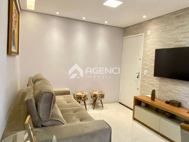 Apartamento para Venda em Contagem - 2