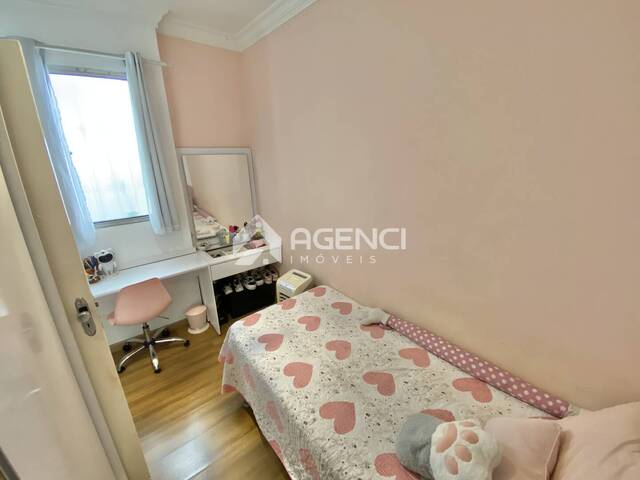 Apartamento para Venda em Contagem - 2