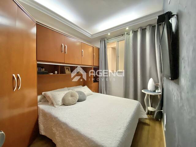 Apartamento para Venda em Contagem - 3