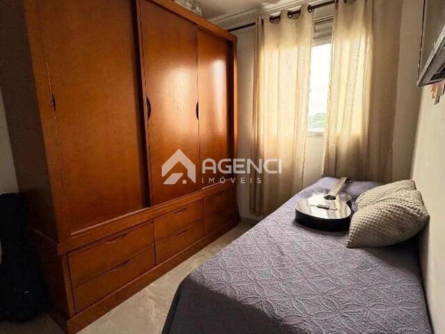 Apartamento para Venda em Contagem - 5
