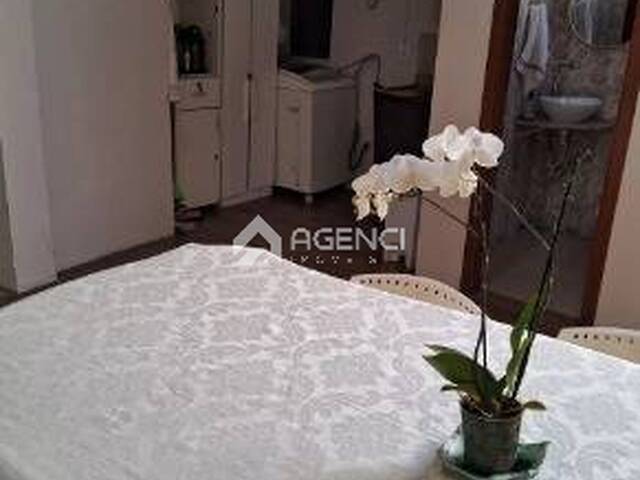 Casa para Venda em Contagem - 5