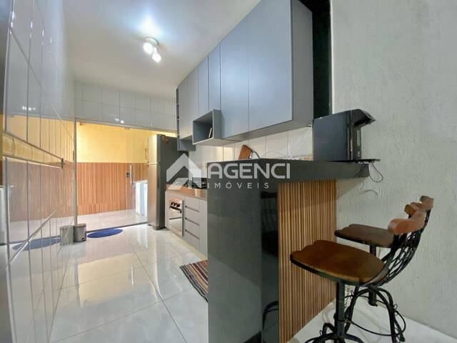Casa para Venda em Contagem - 4