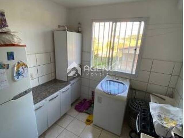 Apartamento para Venda em Contagem - 4
