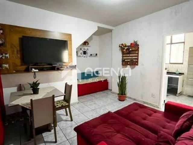 Casa para Venda em Contagem - 4
