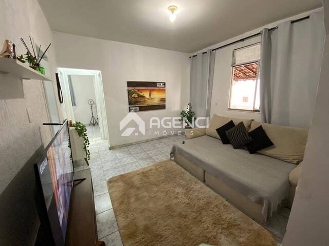 Casa para Venda em Contagem - 4